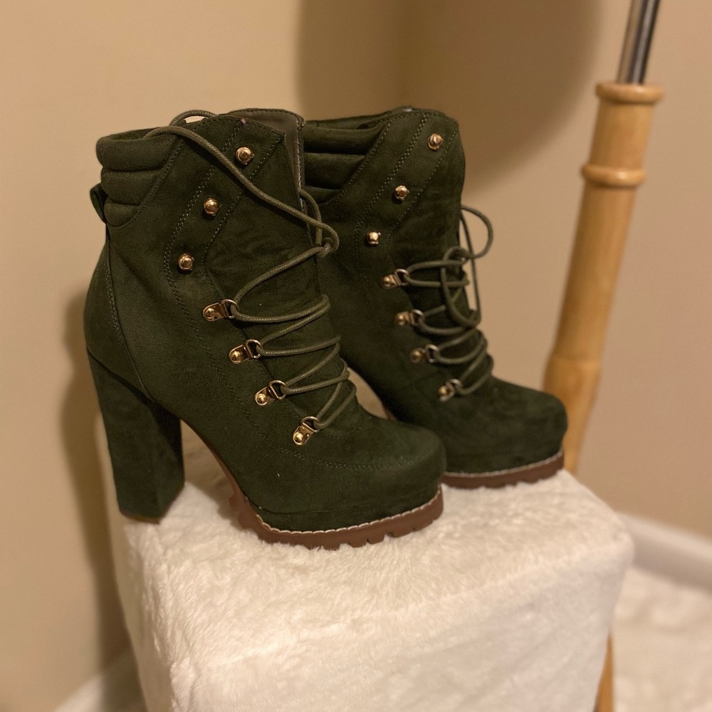 Green 4” Thick Soled Boots